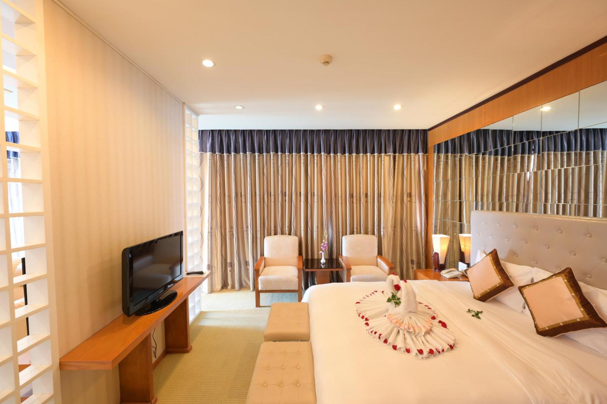 Danang Petro Hotel Exterior foto